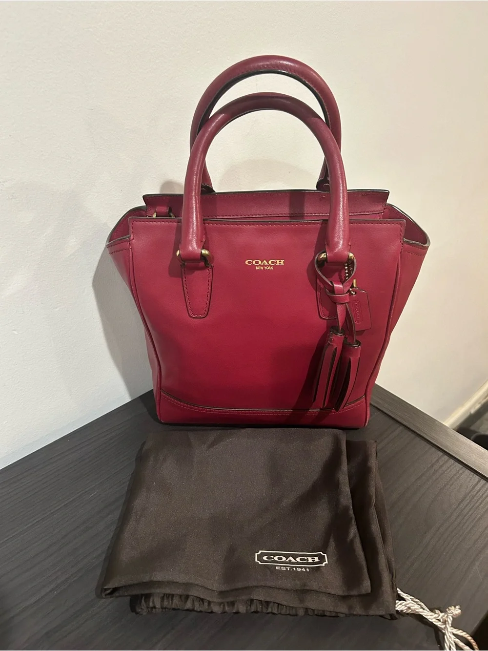 Coach Legacy Mini Tanner leather crossbody satchel in burgundy EUC